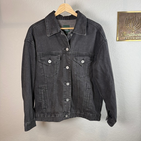 Wild Fable Womens Washed Black Denim Trucker Jacket XS Relaxed Fit 100% Cotton - Picture 2 of 7